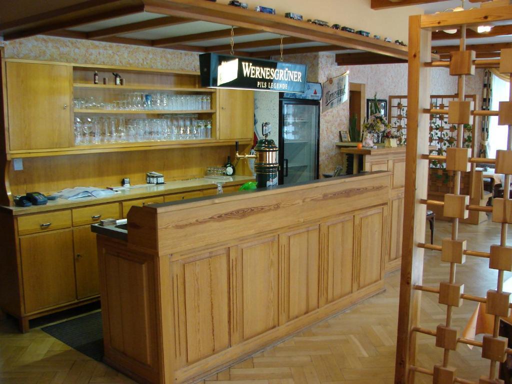 Hotel-Restaurant-Adler Reichenbach im Vogtland Eksteriør billede